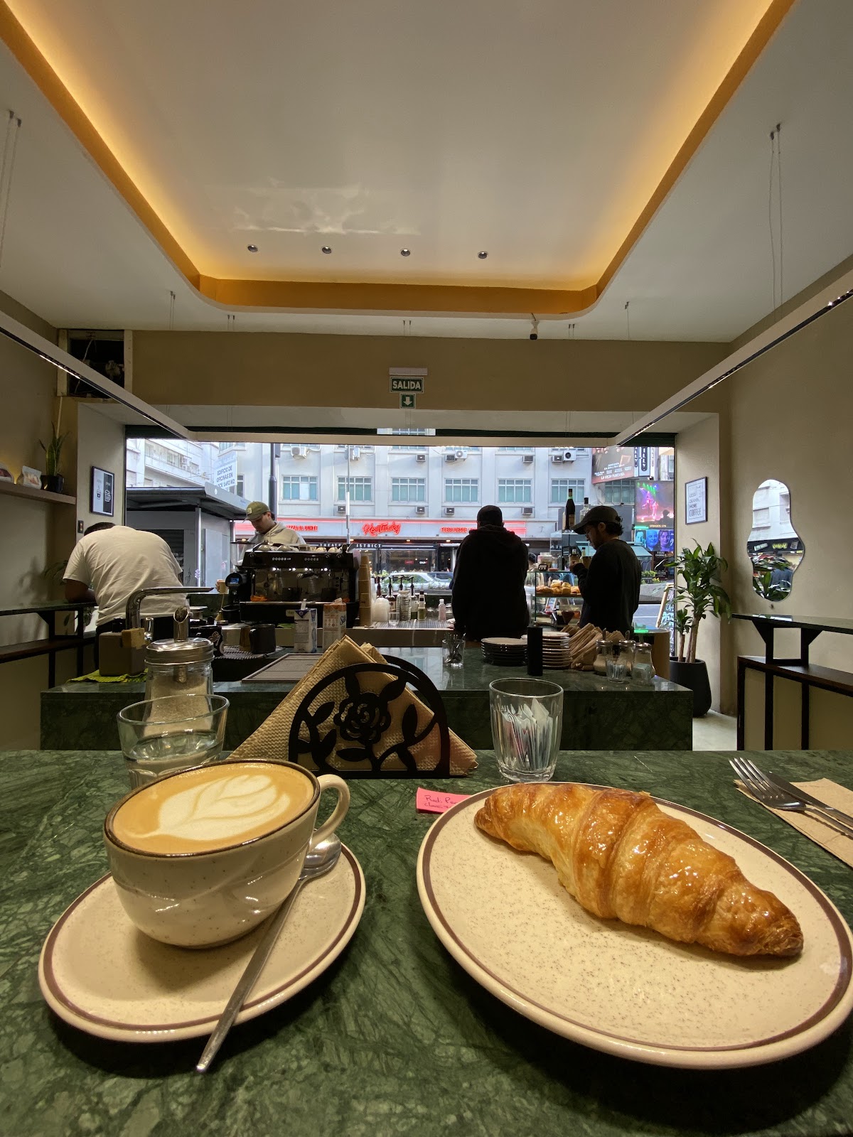 Bari coffee & drinks — foto 4